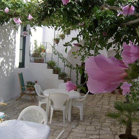 Palazzo Bitonti Bed and Breakfast Gagliano del Capo Buitenkant foto
