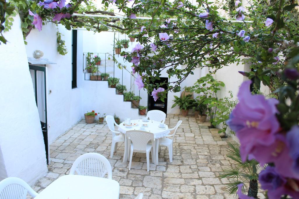 Palazzo Bitonti Bed and Breakfast Gagliano del Capo Buitenkant foto